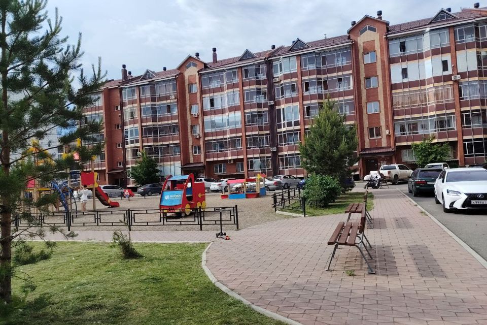 Сдаётся 2-комнатная квартира, 50 м²