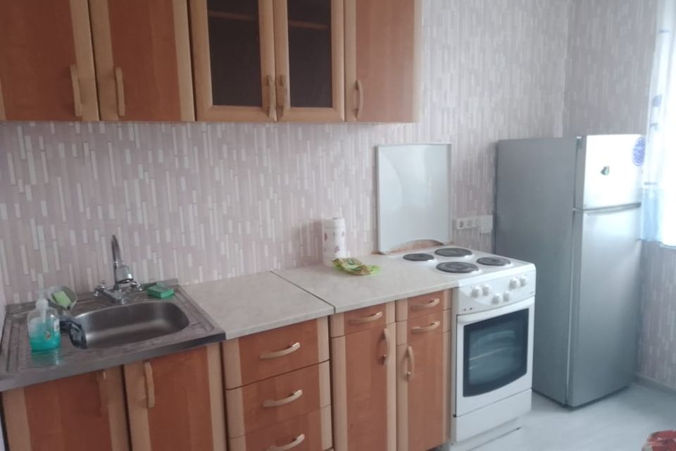 Сдаётся 1-комнатная квартира, 40 м²