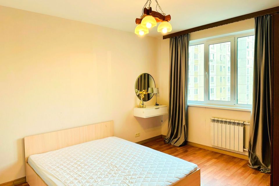 Сдаётся 2-комнатная квартира, 61 м²