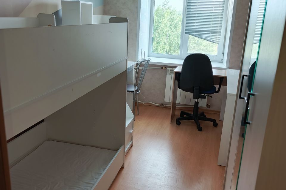 Сдаётся 2-комнатная квартира, 43.8 м²