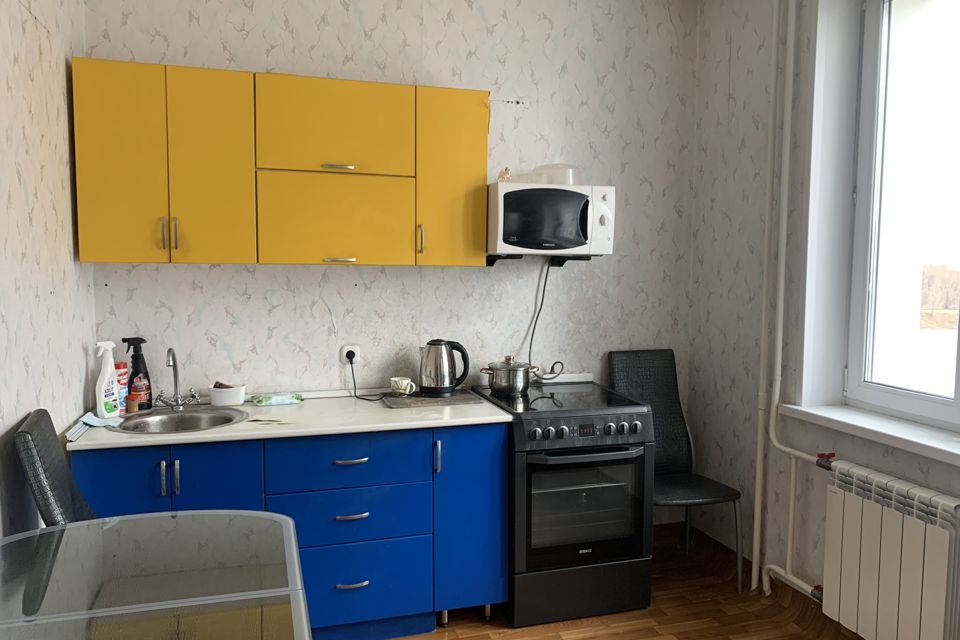 Сдаётся 1-комнатная квартира, 38 м²