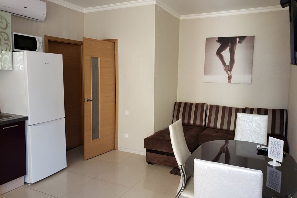 Сдаётся 2-комнатная квартира, 45 м²