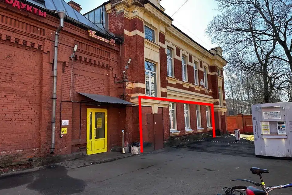 Сдаётся помещение своб. назначения, 156.2 м²