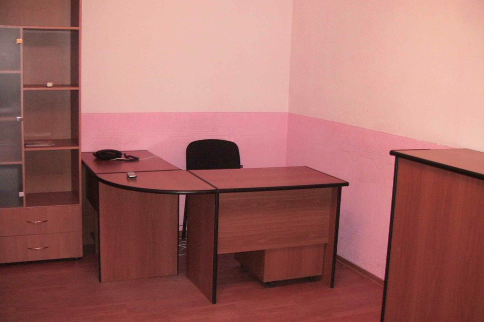 Сдаётся 2-комнатная квартира, 40 м²