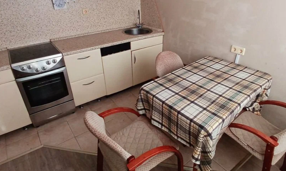 Сдаётся 2-комнатная квартира, 55 м²