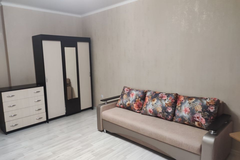 Сдаётся 1-комнатная квартира, 45 м²