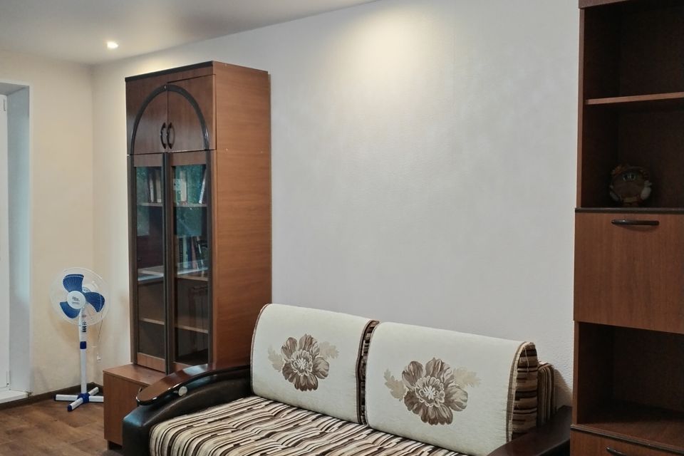 Сдаётся 2-комнатная квартира, 43.6 м²