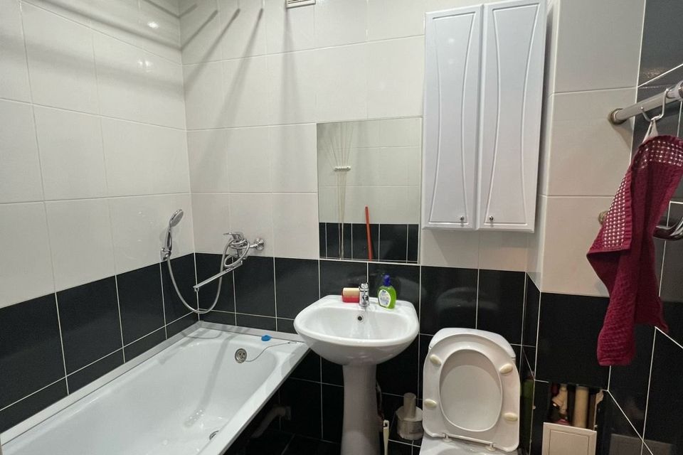 Сдаётся 1-комнатная квартира, 35 м²