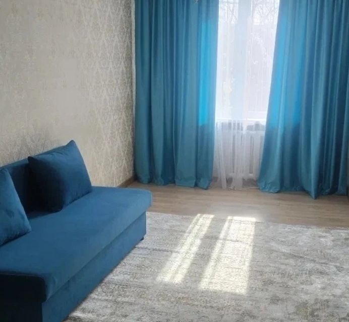 Сдаётся 1-комнатная квартира, 32 м²