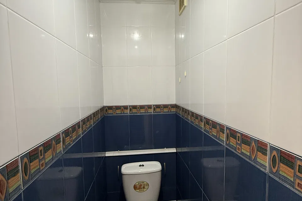 Сдаётся 2-комнатная квартира, 56 м²