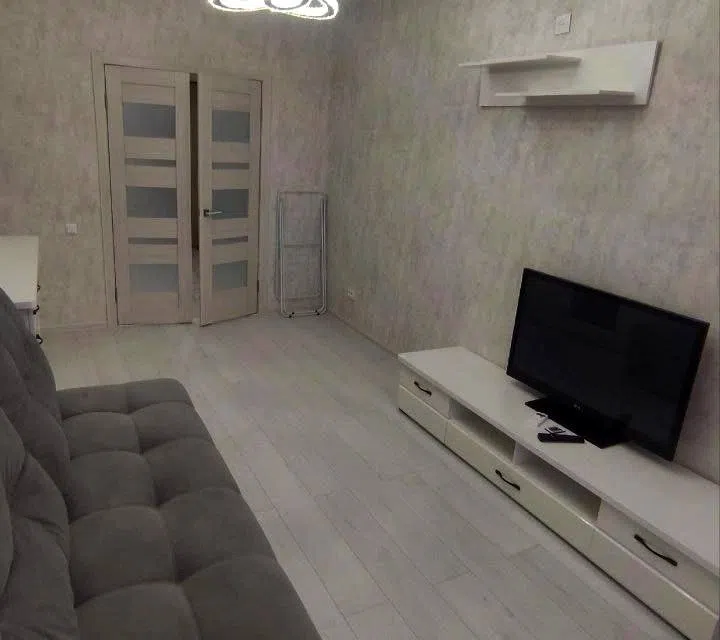 Сдаётся 2-комнатная квартира, 78 м²