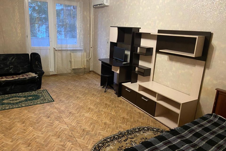 Сдаётся 1-комнатная квартира, 35 м²