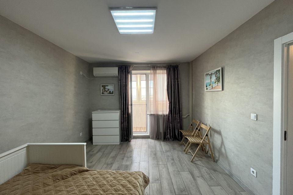 Сдаётся 1-комнатная квартира, 38 м²