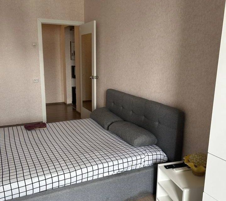 Сдаётся 1-комнатная квартира, 37 м²