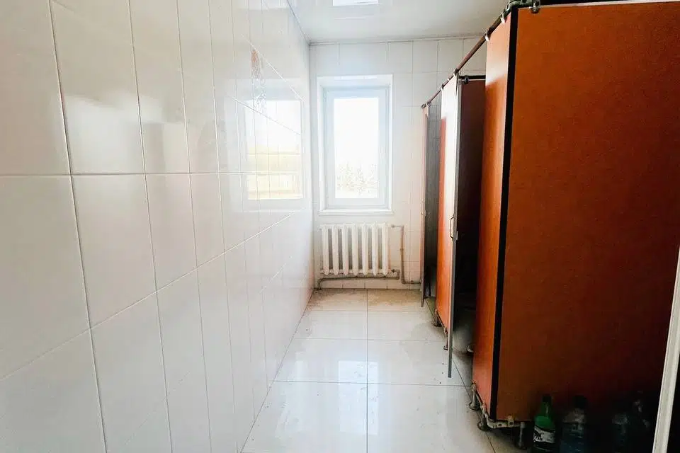 Сдаётся помещение своб. назначения, 240 м²