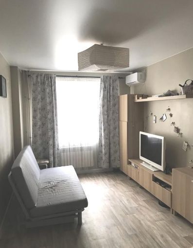 Сдаётся 1-комнатная квартира, 43 м²