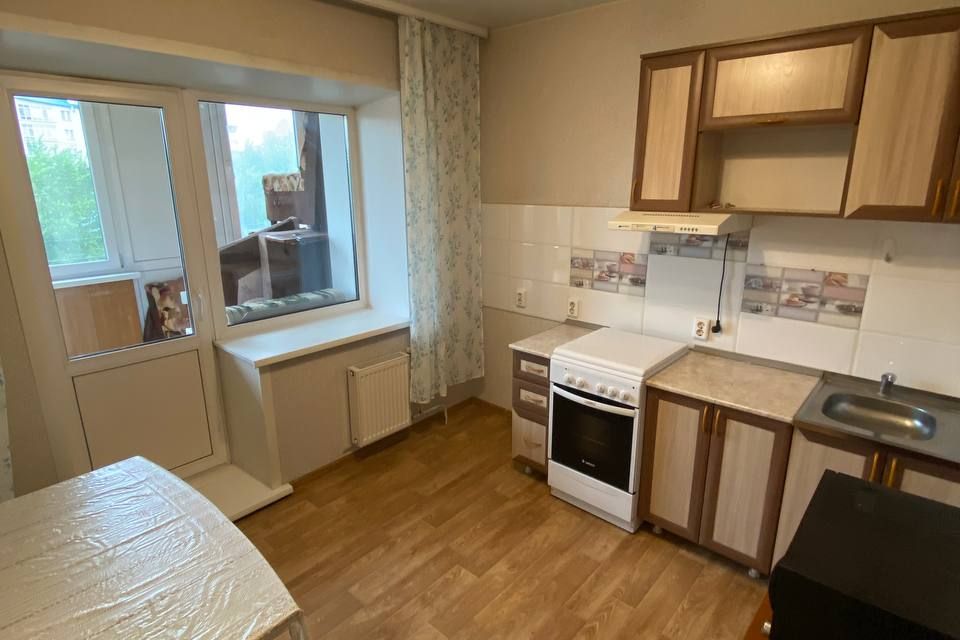 Сдаётся 1-комнатная квартира, 40 м²