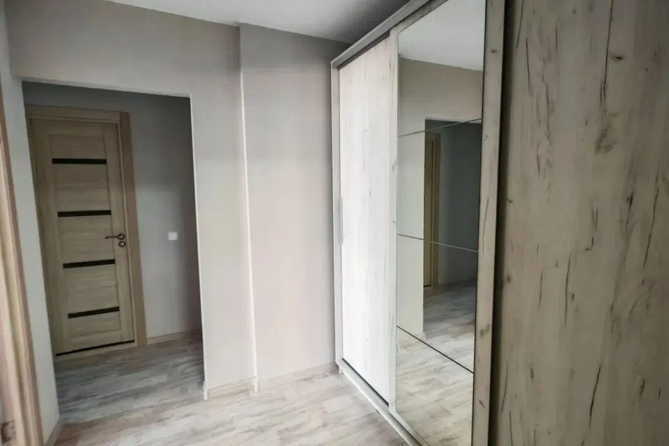 Сдаётся 1-комнатная квартира, 42 м²