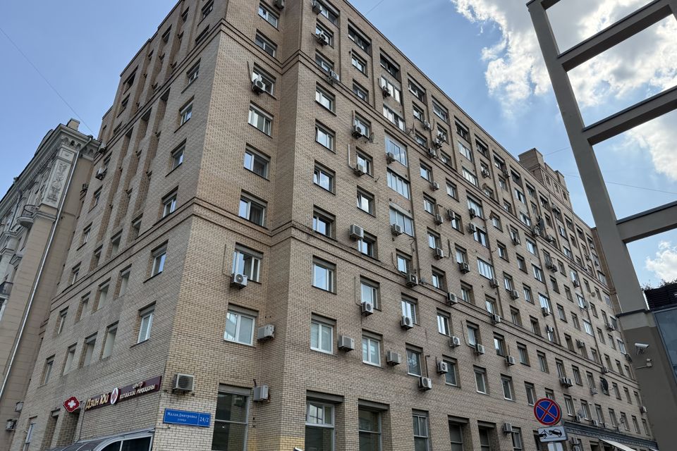 Сдаётся 2-комнатная квартира, 76.5 м²