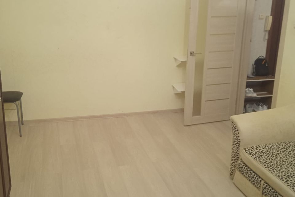 Сдаётся 1-комнатная квартира, 37 м²