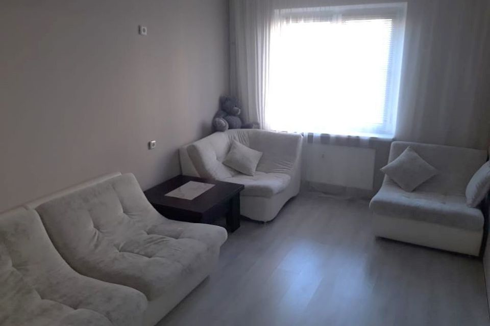Сдаётся 3-комнатная квартира, 90 м²