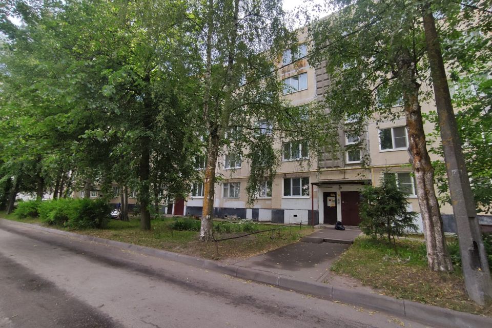 Сдаётся 1-комнатная квартира, 42 м²