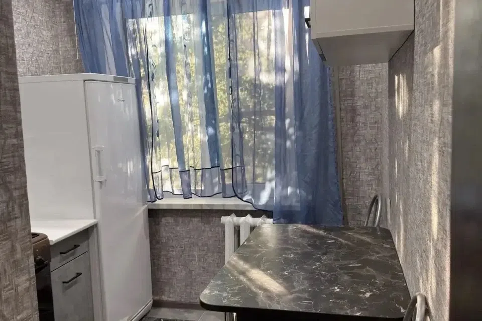 Сдаётся 2-комнатная квартира, 45 м²