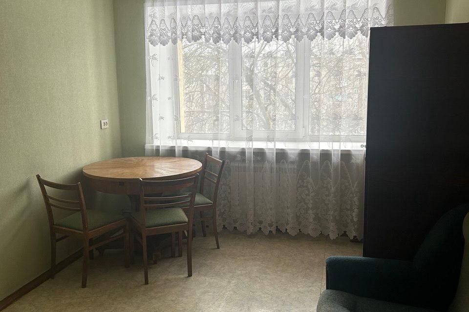 Сдаётся 1-комнатная квартира, 35 м²