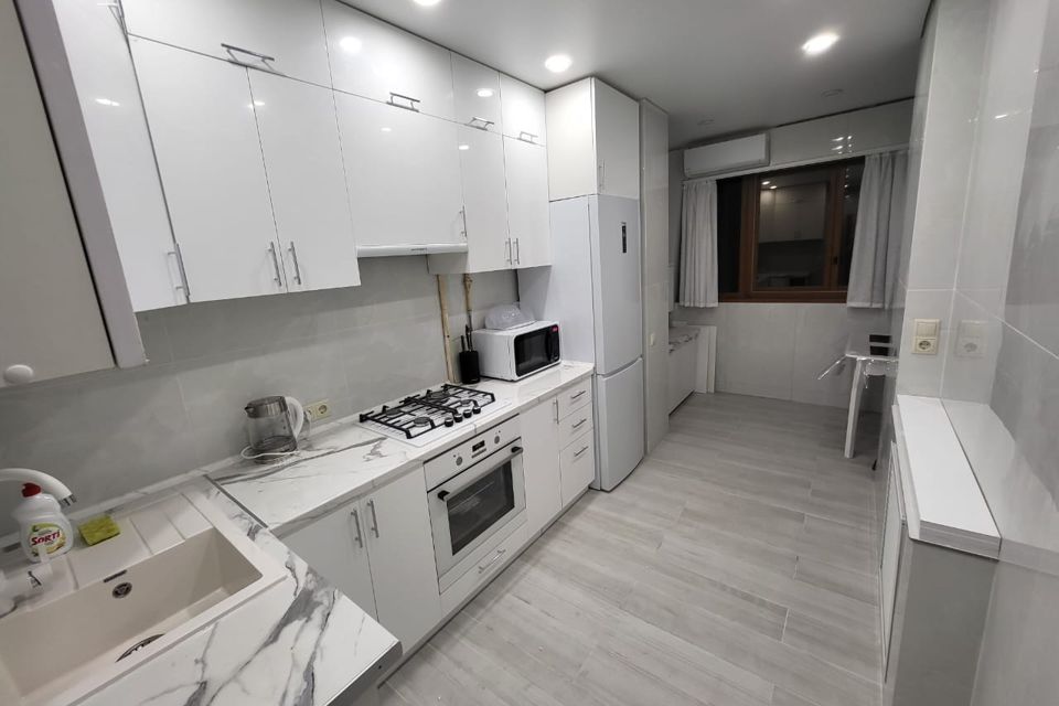 Сдаётся 2-комнатная квартира, 60 м²