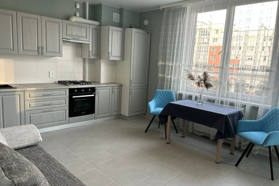 Сдаётся 1-комнатная квартира, 45 м²