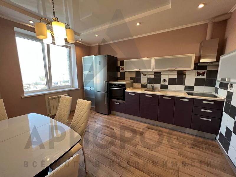 Сдаётся 3-комнатная квартира, 74 м²