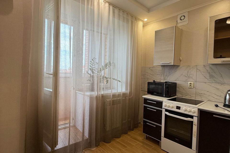 Сдаётся 1-комнатная квартира, 42 м²