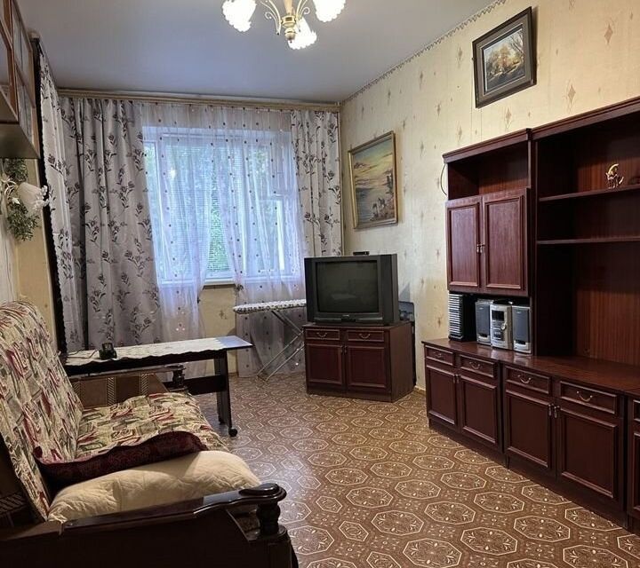 Сдаётся 1-комнатная квартира, 39 м²