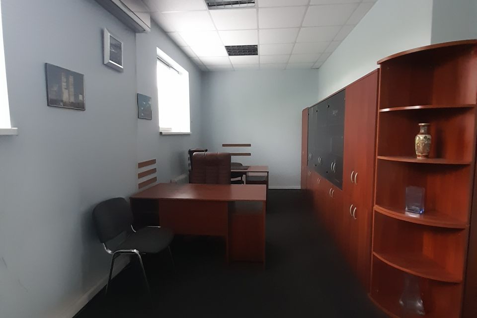 Сдаётся помещение своб. назначения, 150 м²