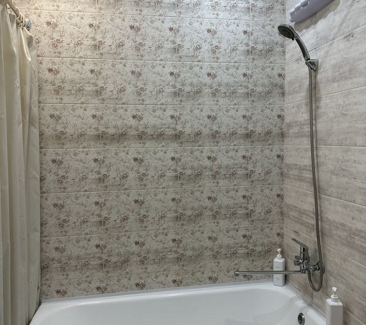 Сдаётся 1-комнатная квартира, 45 м²