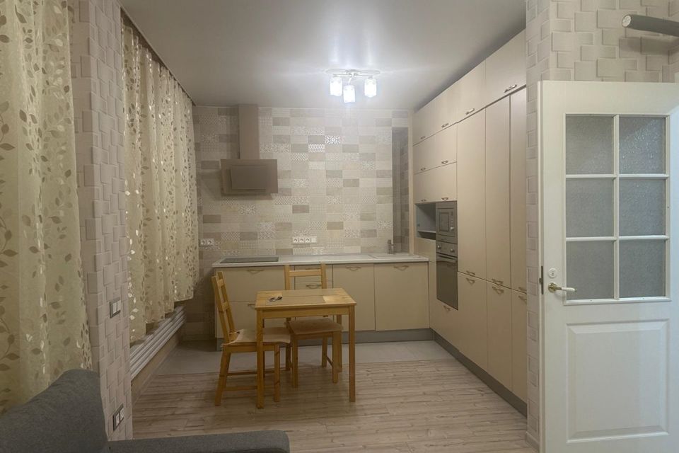 Сдаётся 2-комнатная квартира, 47.8 м²
