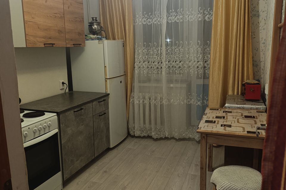 Сдаётся 1-комнатная квартира, 40 м²