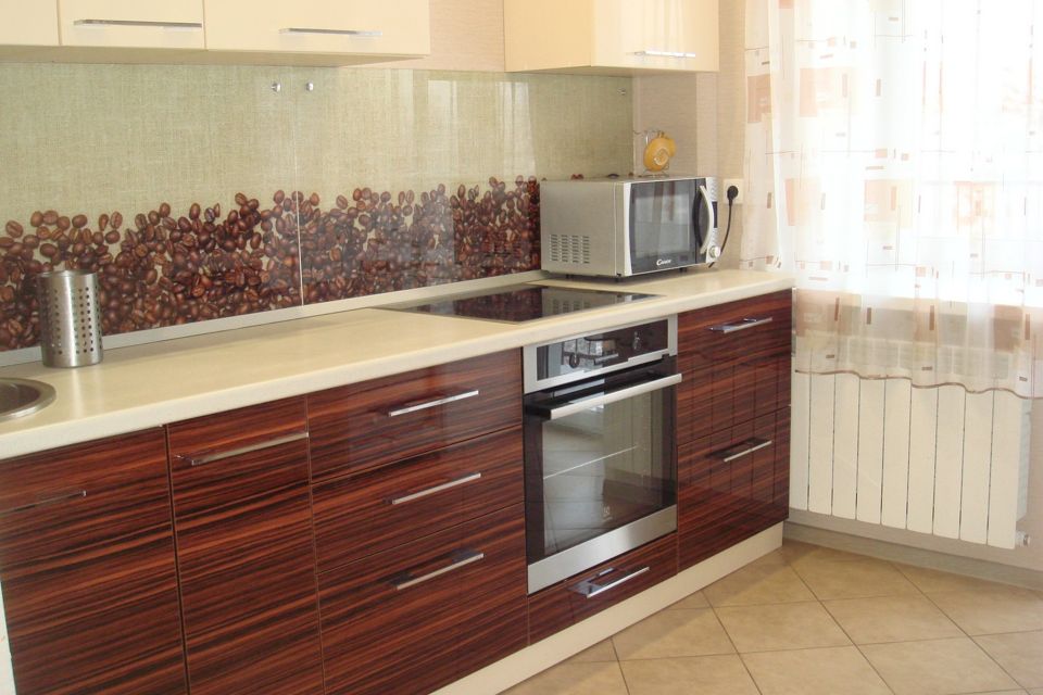 Сдаётся 2-комнатная квартира, 60 м²