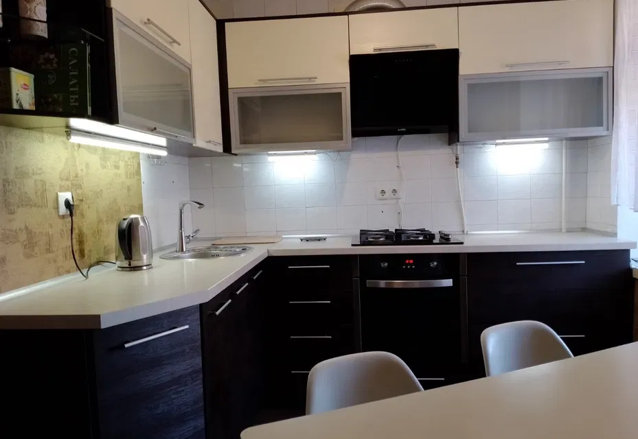 Сдаётся 2-комнатная квартира, 53 м²