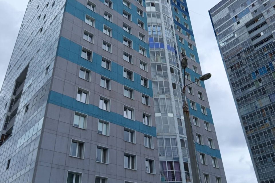 Сдаётся 3-комнатная квартира, 90 м²