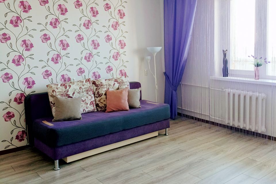 Сдаётся 1-комнатная квартира, 42 м²