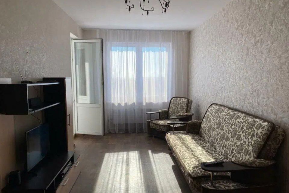 Сдаётся 1-комнатная квартира, 38 м²