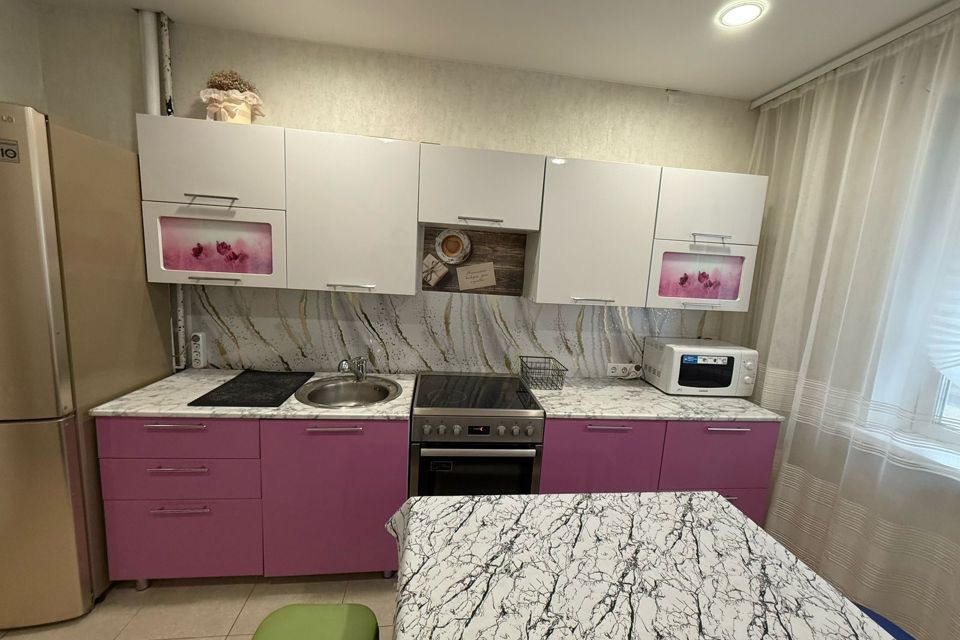 Сдаётся 2-комнатная квартира, 53 м²