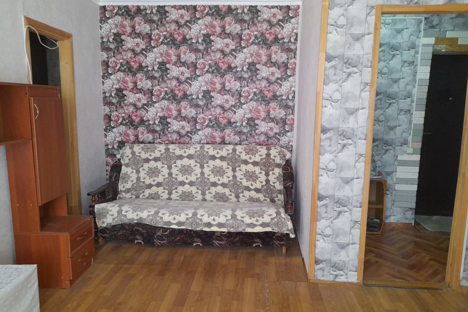 Сдаётся 2-комнатная квартира, 42 м²