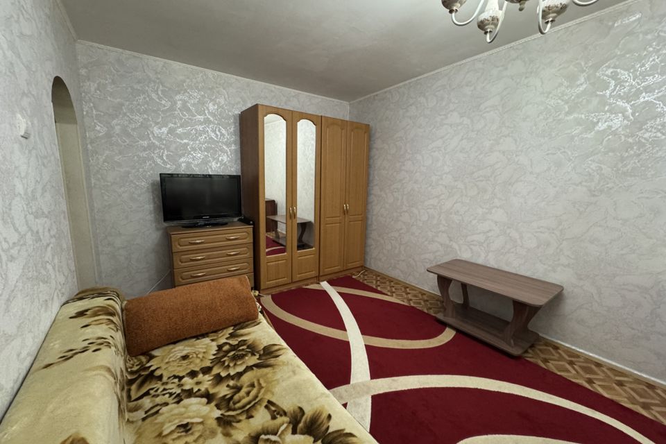 Сдаётся 1-комнатная квартира, 50 м²