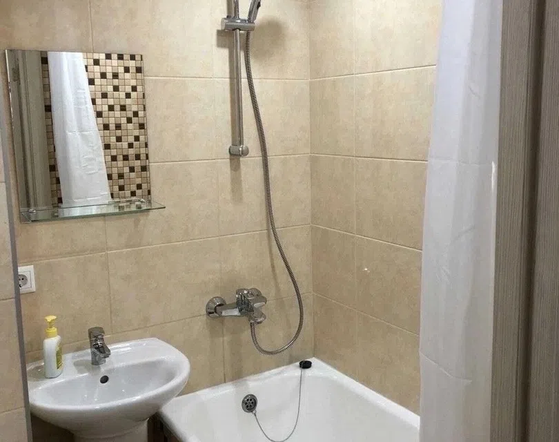 Сдаётся 2-комнатная квартира, 50 м²