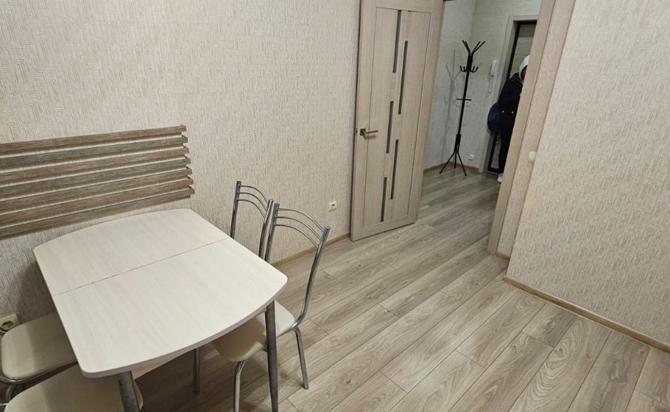 Сдаётся 2-комнатная квартира, 58 м²
