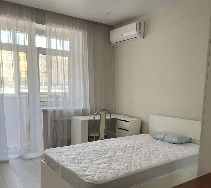 Сдаётся 1-комнатная квартира, 37 м²