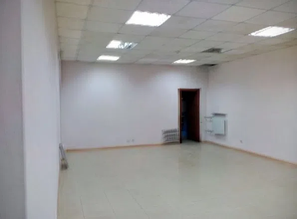 Сдаётся помещение своб. назначения, 212 м²