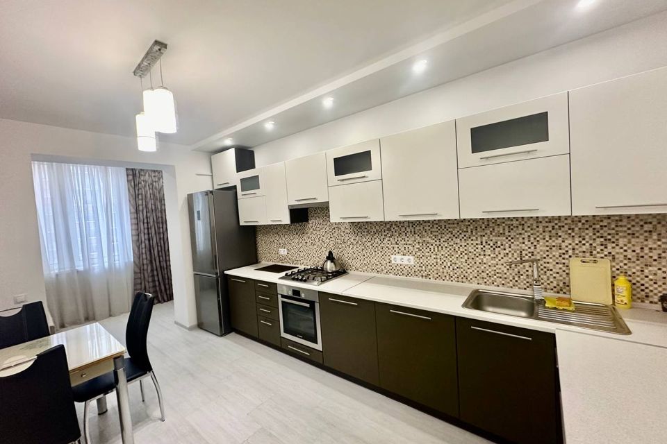 Сдаётся 1-комнатная квартира, 37 м²